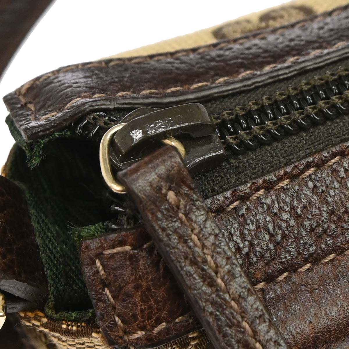 Gucci Brown GG Abbey D Ring Handbag