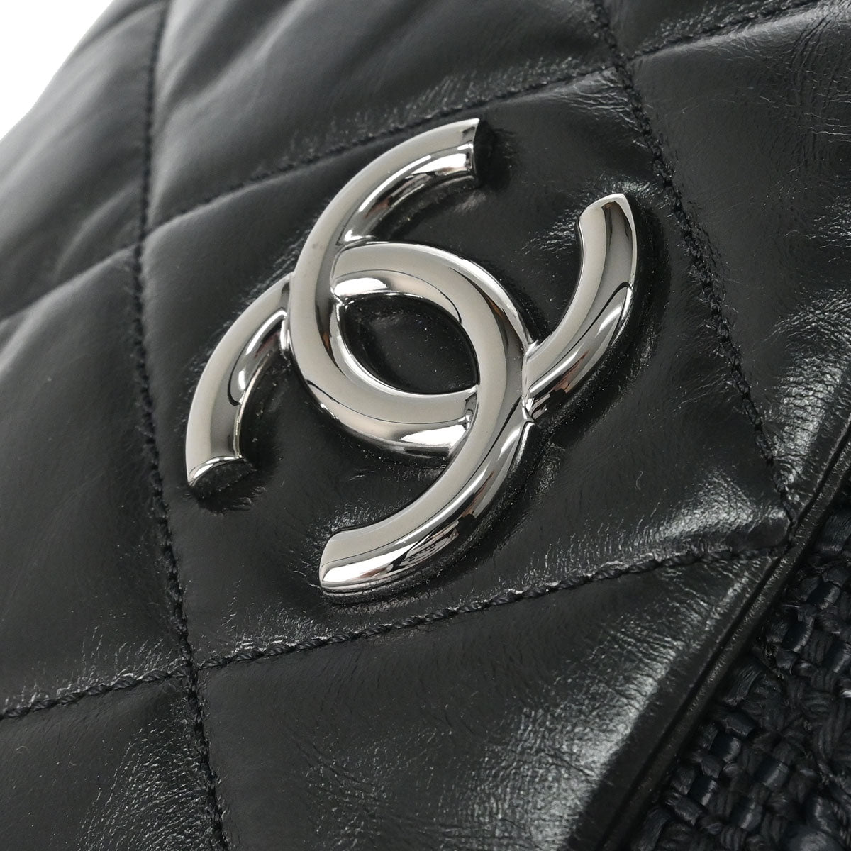 Chanel 2008-2009 Black Calfskin Tweed Portobello 2way Shoulder Handbag