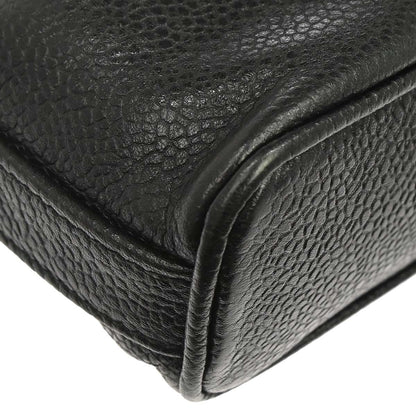 Chanel 1994-1996 Black Caviar Skin Drawstring Shoulder Bag