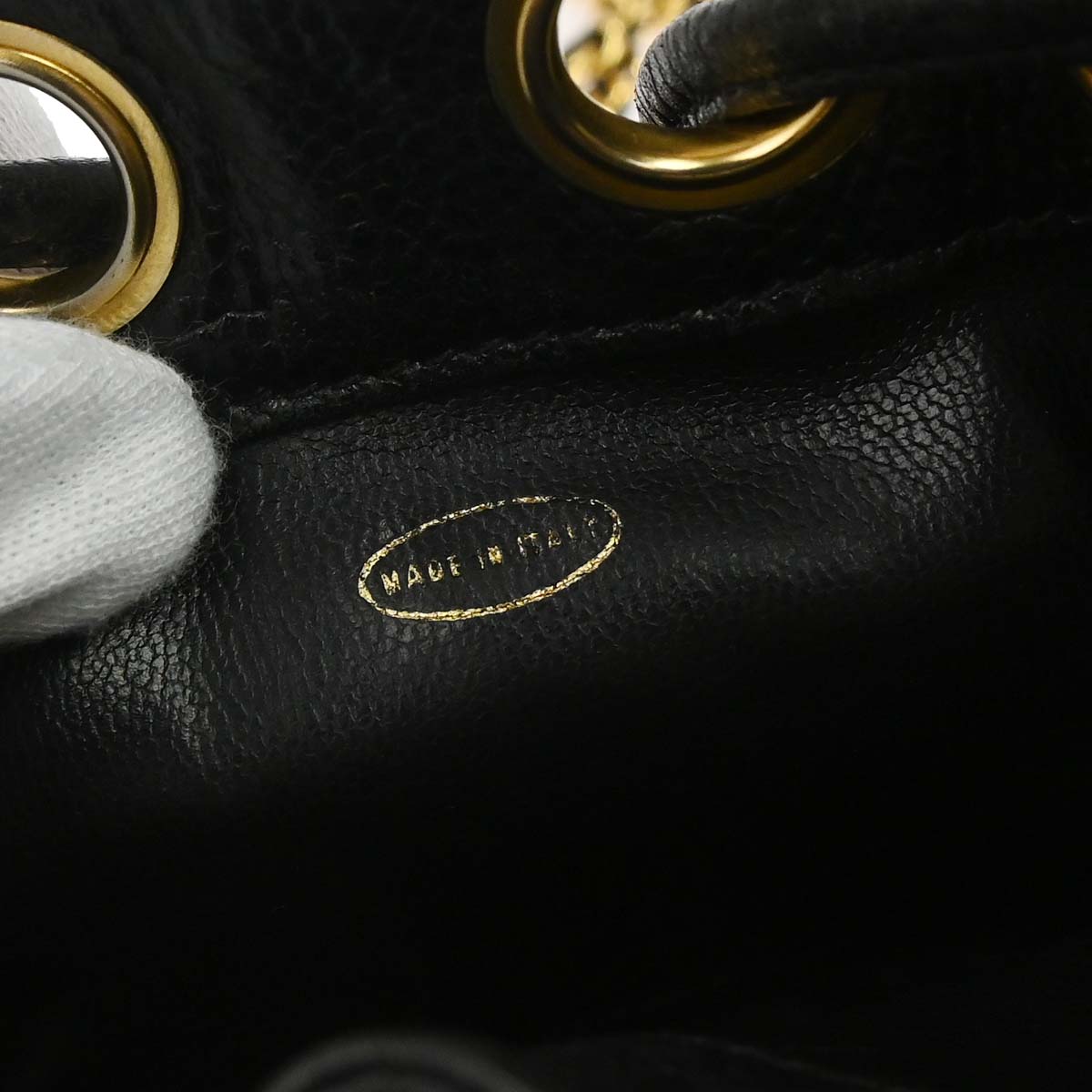 Chanel 1994-1996 Black Caviar Skin Drawstring Shoulder Bag