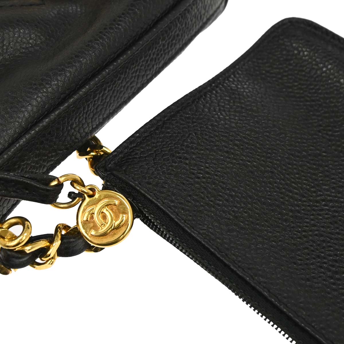 Chanel 1994-1996 Black Caviar Skin Drawstring Shoulder Bag