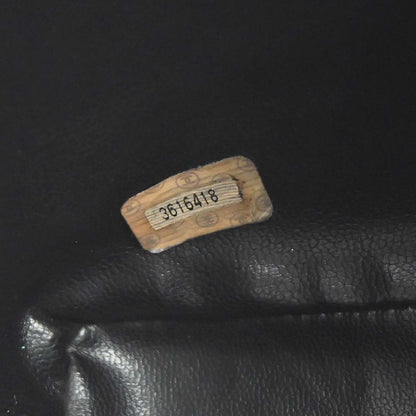 Chanel 1994-1996 Black Caviar Skin Drawstring Shoulder Bag