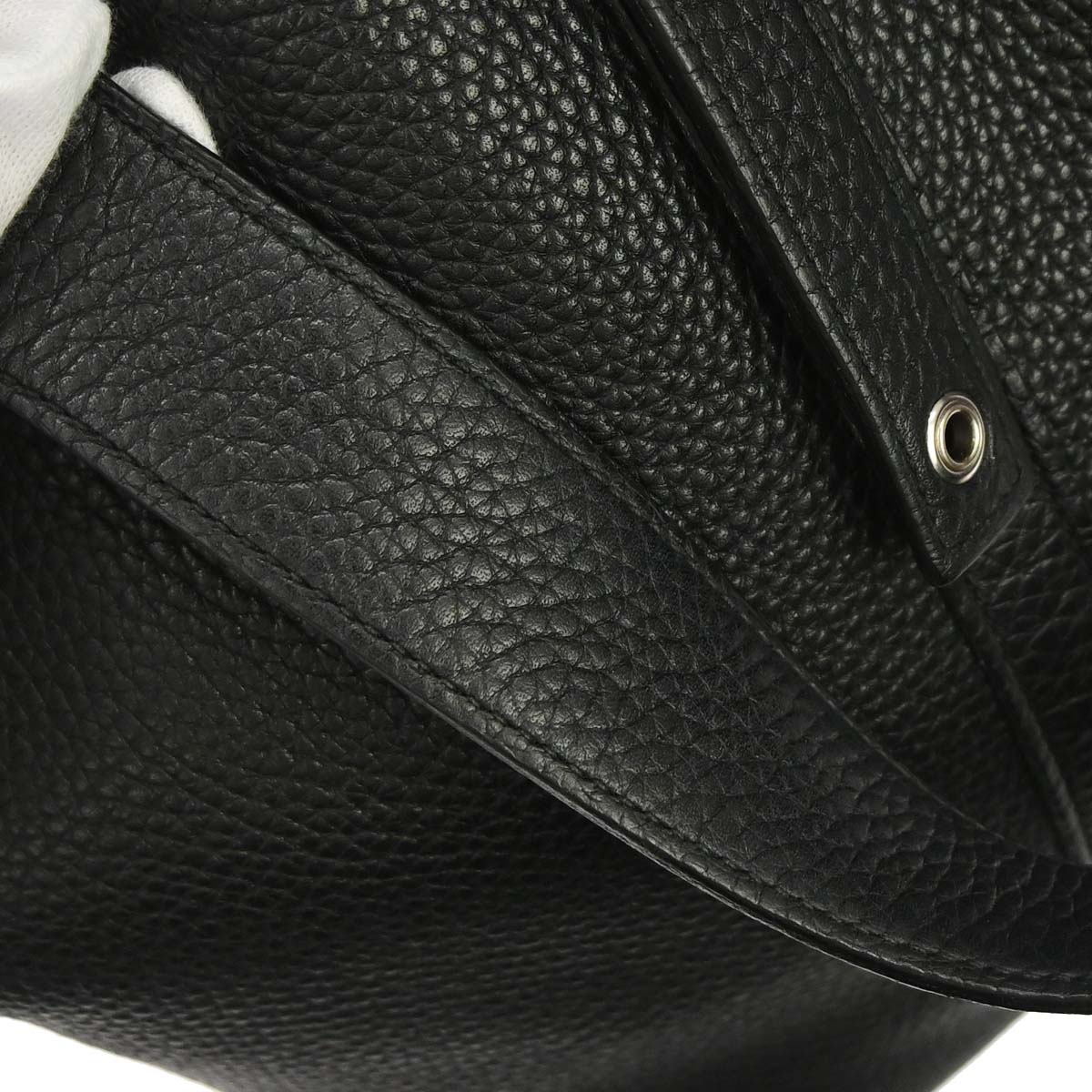 Hermes Black Taurillon Clemence Picotin Lock 26 GM Handbag