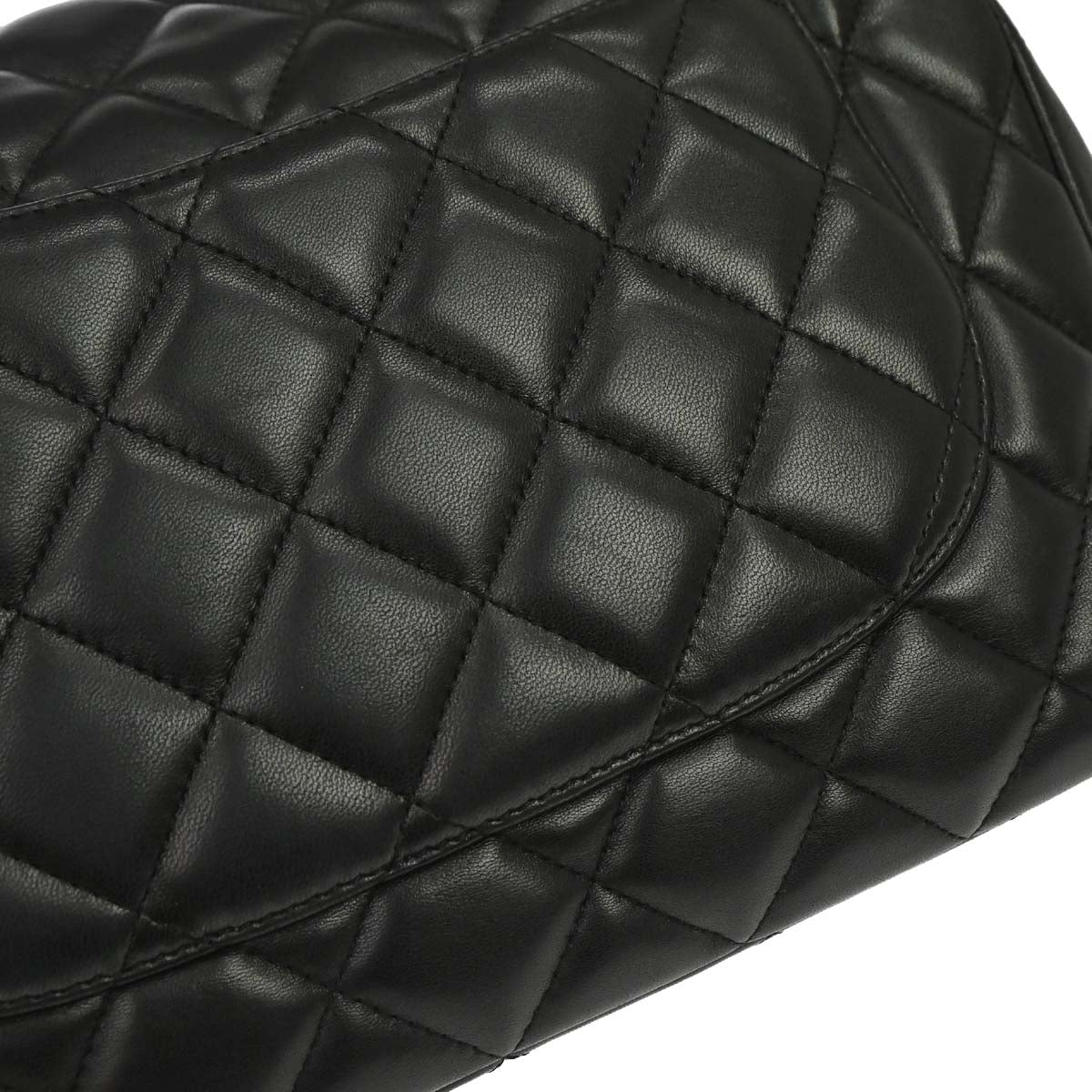 Chanel Black Lambskin Jumbo Classic Flap Shoulder Bag