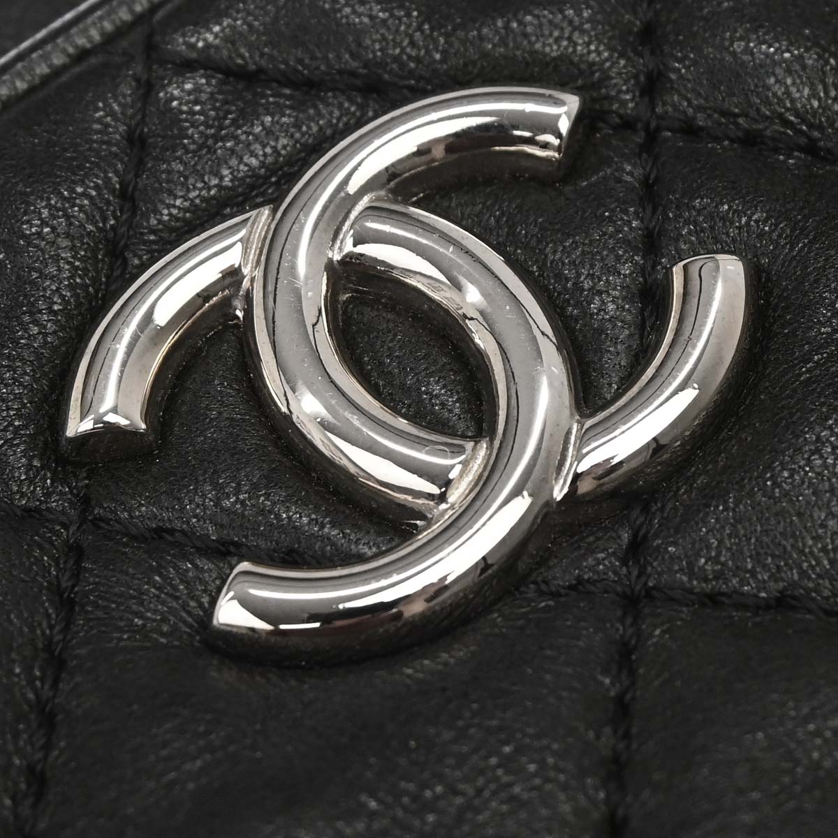Chanel Black Lambskin Accordion Flap Shoulder Bag