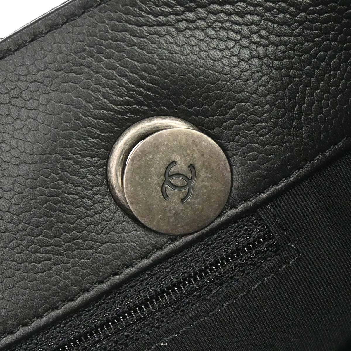 Chanel 2017-2018 Black Caviar Skin Urban Companion Shopping Tote Shoulder Bag