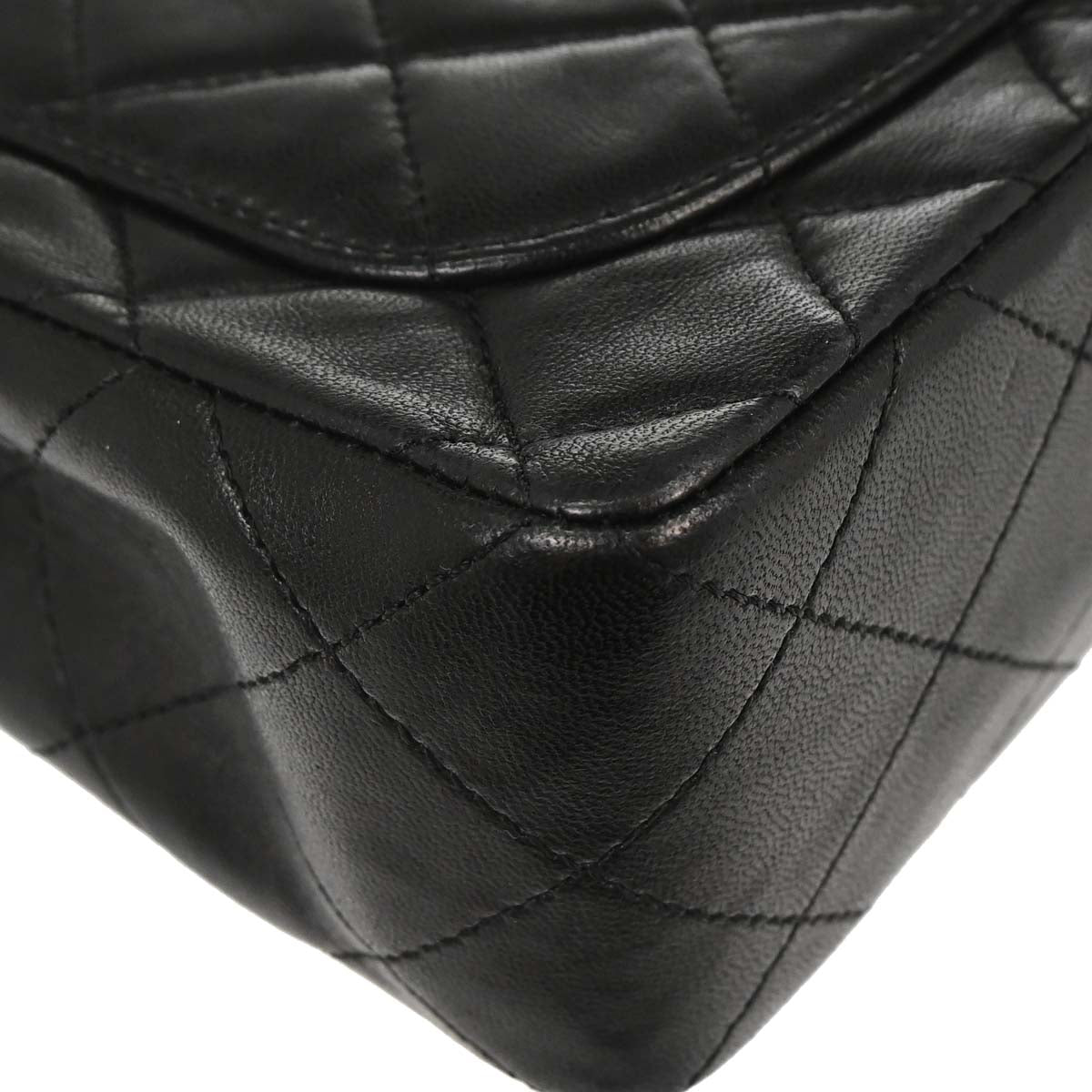 Chanel 1989-1991 Black Lambskin Mini Classic Square Flap Shoulder Bag 17