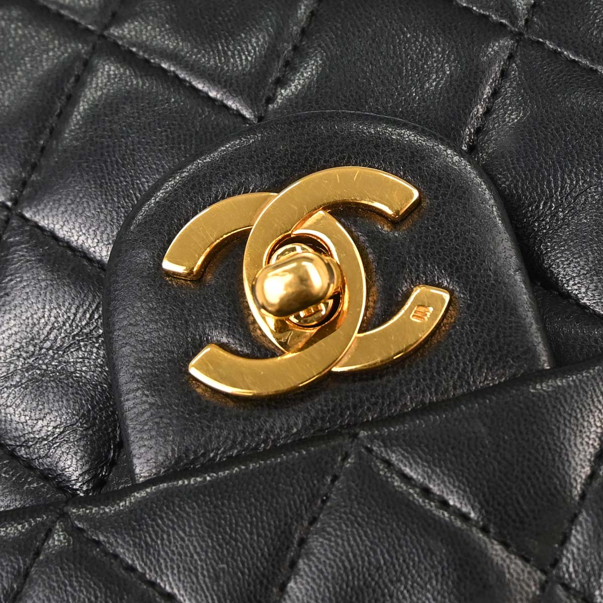Chanel 1989-1991 Black Lambskin Mini Classic Square Flap Shoulder Bag 17