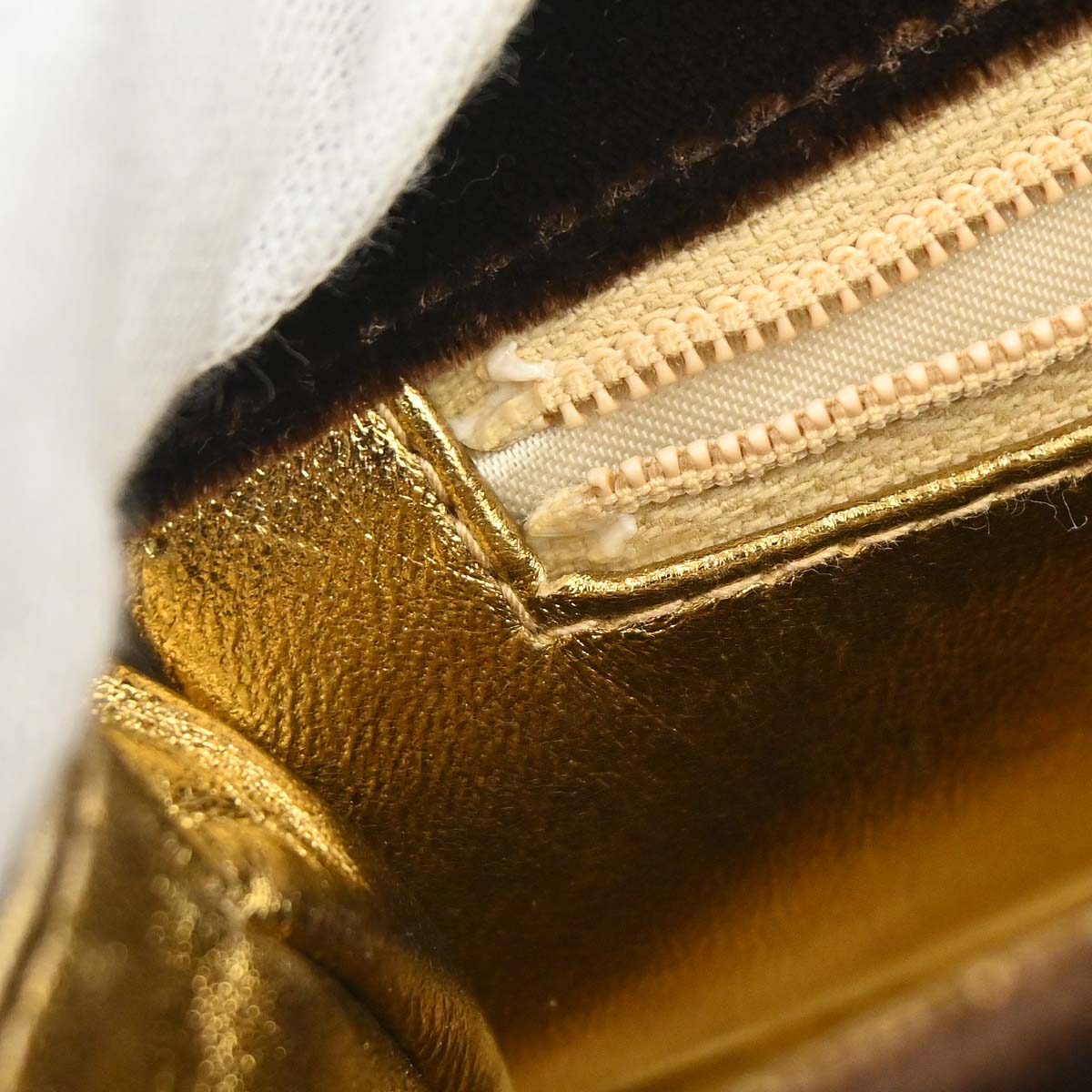 Chanel 1994-1996 Brown Velvet Handbag