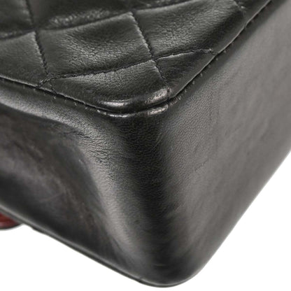 Chanel 1989-1991 Black Lambskin Single Flap Shoulder Bag