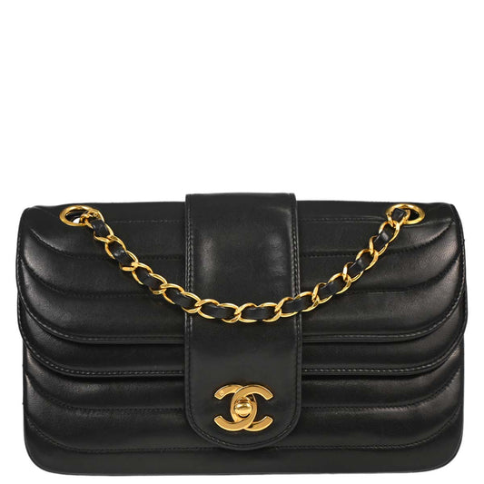 Chanel 1991-1994 Black Lambskin Horizontal Stitch Small Double Flap Shoulder Bag