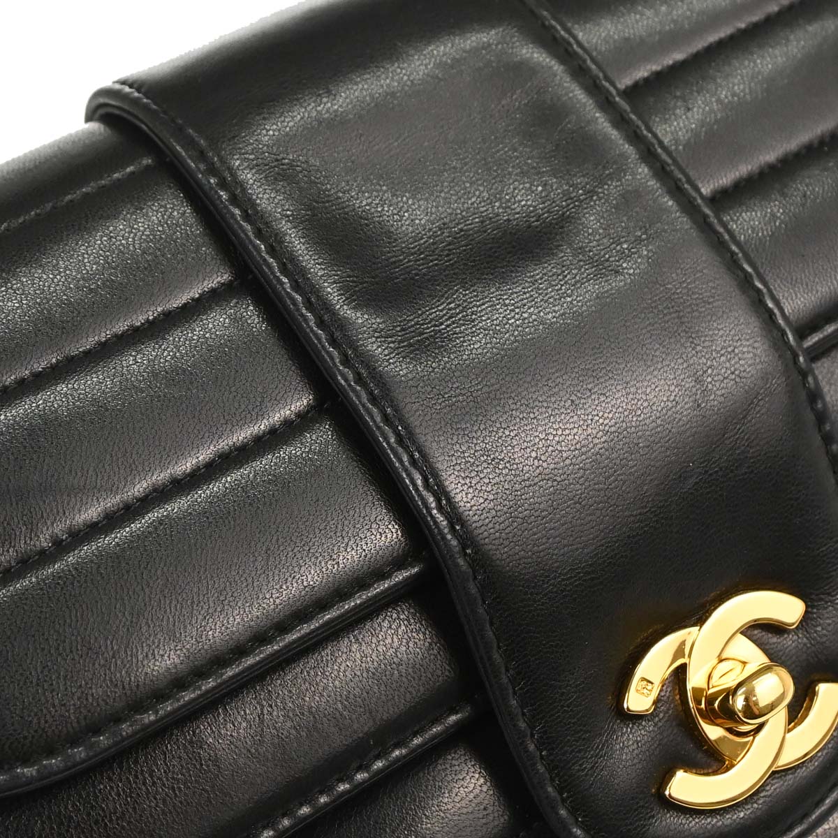 Chanel 1991-1994 Black Lambskin Horizontal Stitch Small Double Flap Shoulder Bag