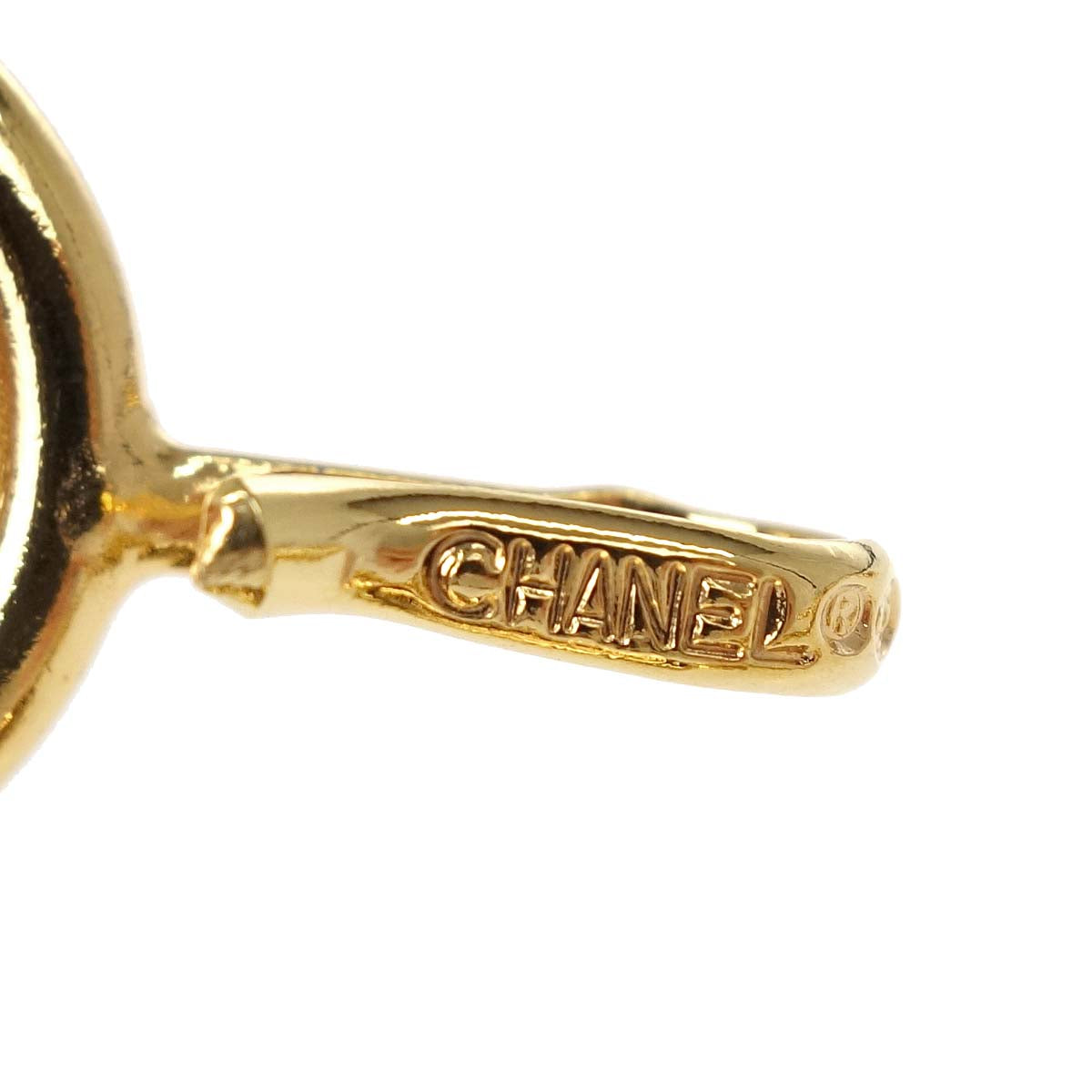 Chanel Chain Belt Medallion Gold Small Good