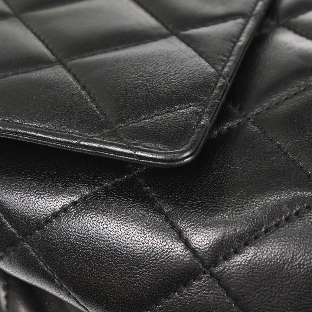 Chanel 1996-1997 Black Lambskin Straight Flap Shoulder Bag