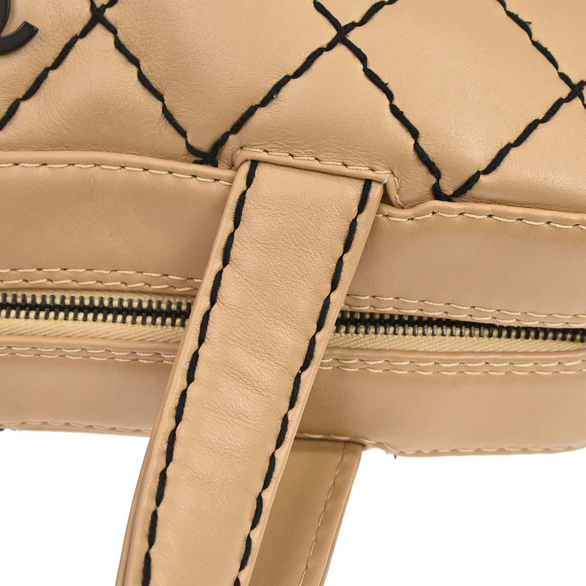 Chanel 2000-2002 Beige Calfskin Wild Stitch Handbag
