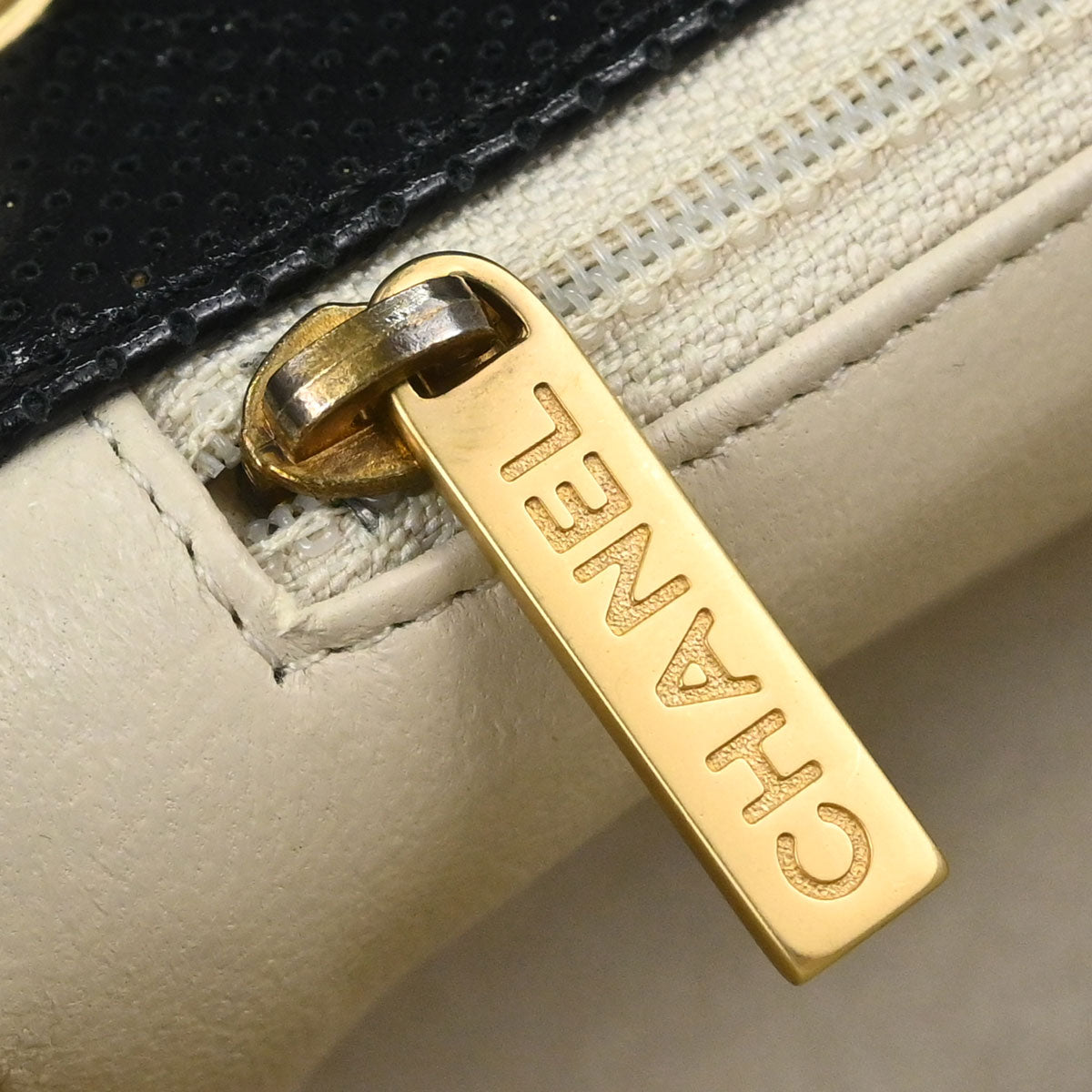 Chanel 2000-2002 Black Ivory Perforated Lambskin Single Flap Shoulder Bag