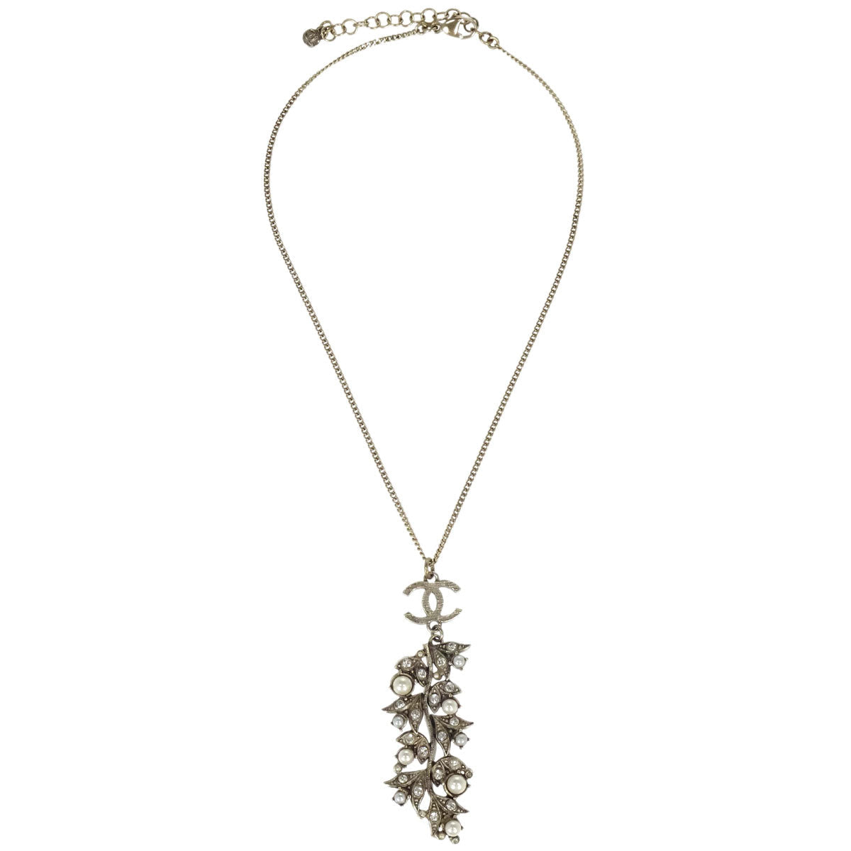 Chanel Rhinestone Costume Pearl Gold Leaf CC Pendant Necklace 05A