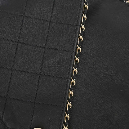 Chanel Black Lambskin Bandana 19 Small Good