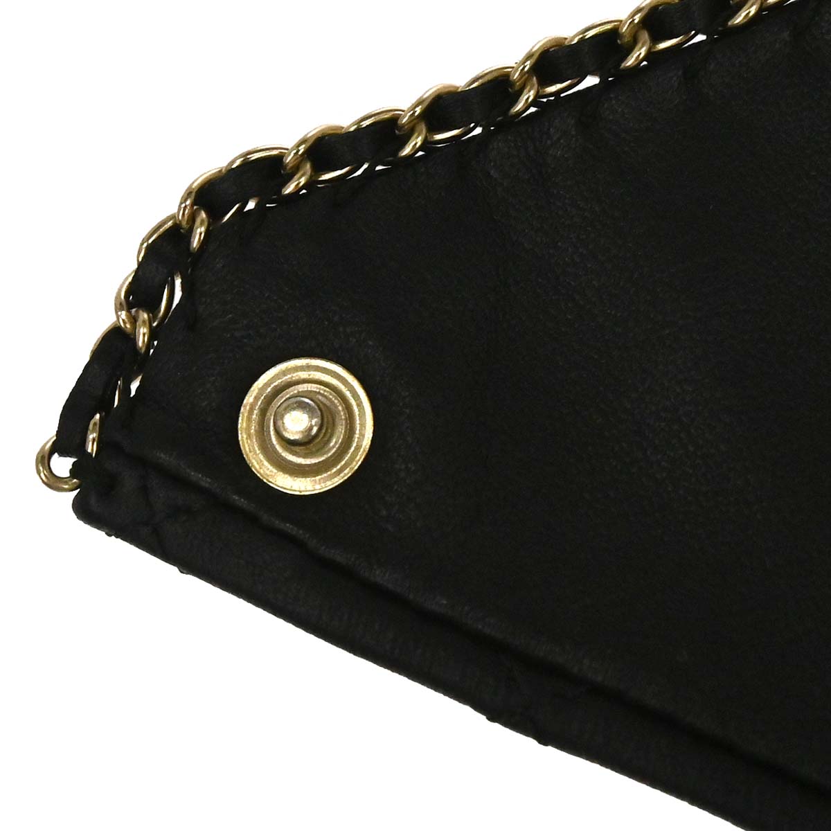 Chanel Black Lambskin Bandana 19 Small Good