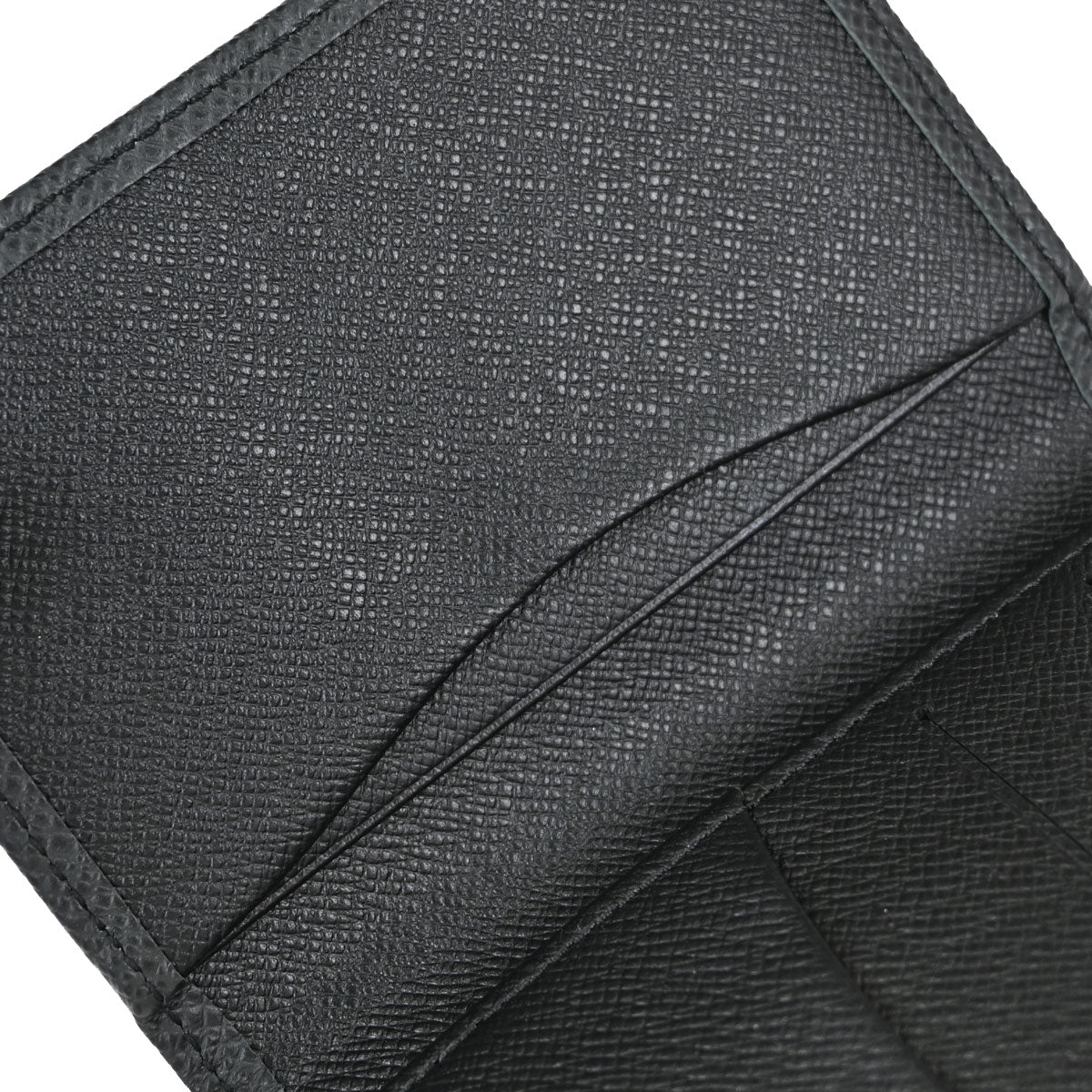 Louis Vuitton Black Taiga Organizer De Poche Cardholder M30512