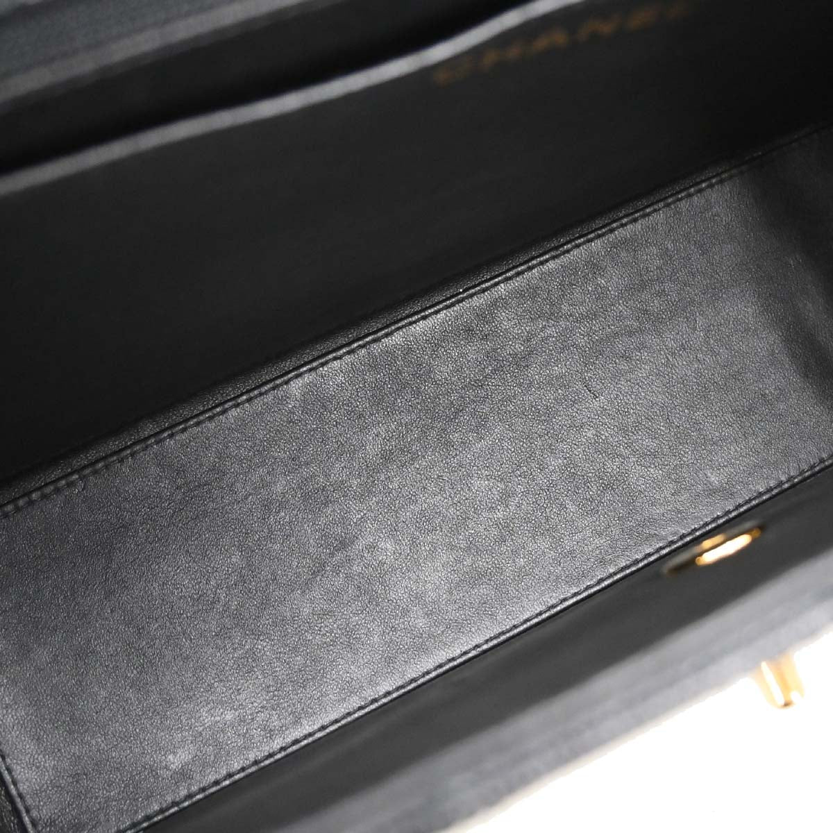 Chanel 1997-1999 Black Caviar Jumbo Classic Single Flap Shoulder Bag