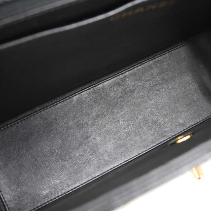 Chanel 1997-1999 Black Caviar Jumbo Classic Single Flap Shoulder Bag