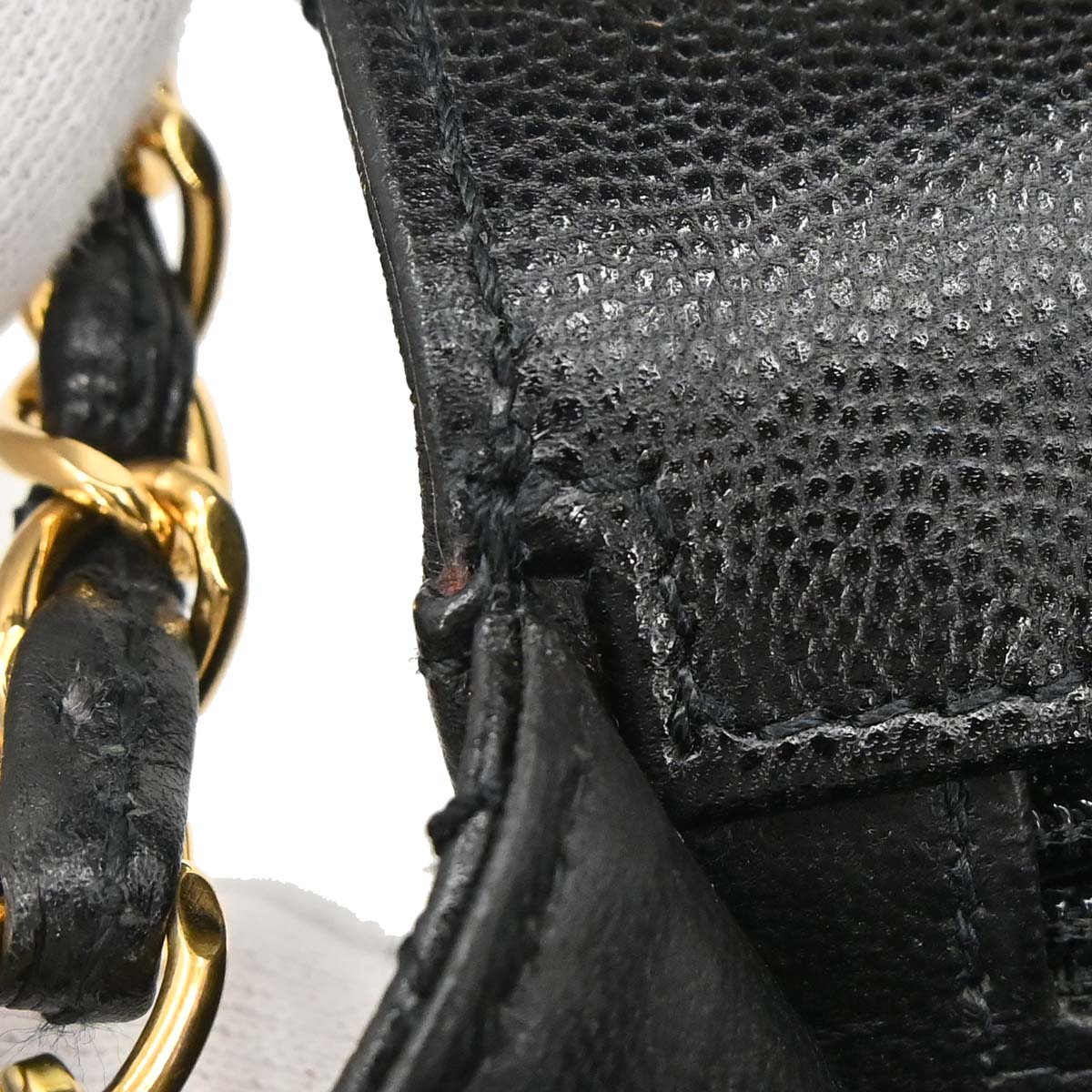 Chanel 1997-1999 Black Caviar Jumbo Classic Single Flap Shoulder Bag