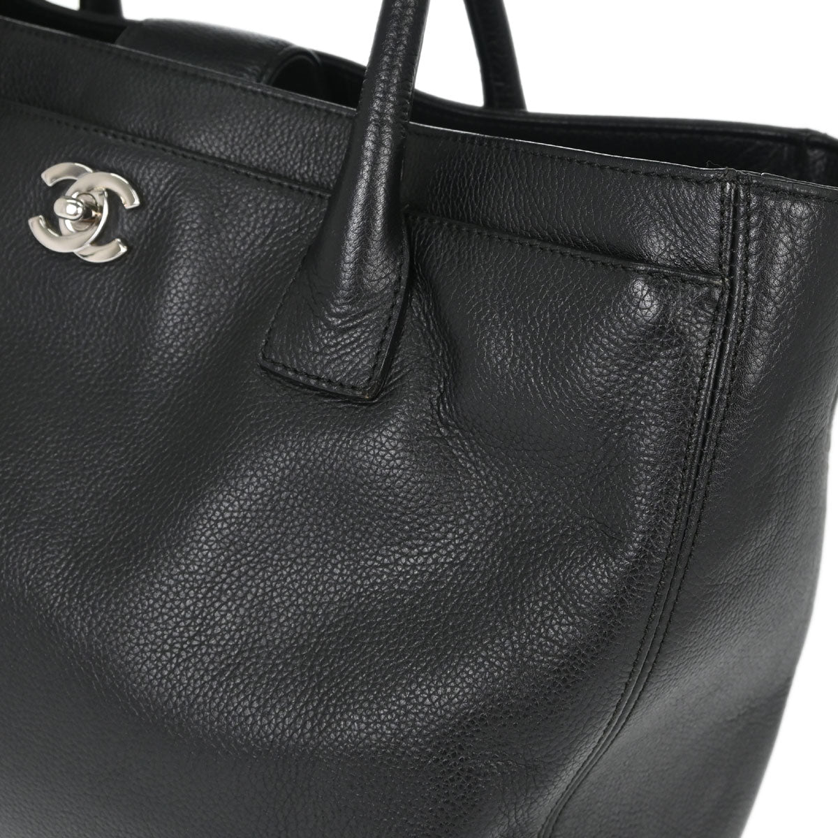 Chanel 2009-2010 Black Calfskin Executive Cerf 2way Shoulder Tote Bag