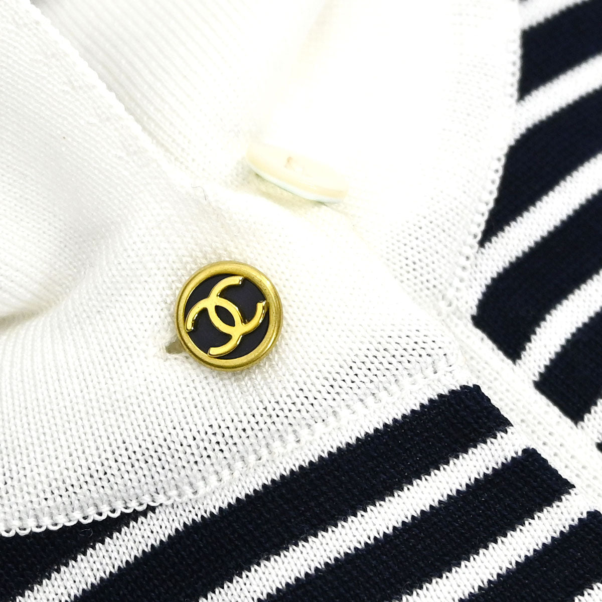 Chanel Sleeveless Border Top Navy White #38