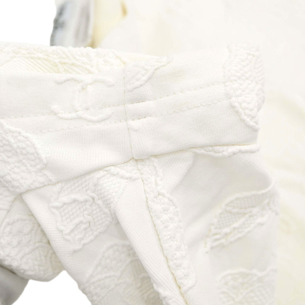 Chanel 1998 Short Sleeve Camellia T-shirt Top White #40