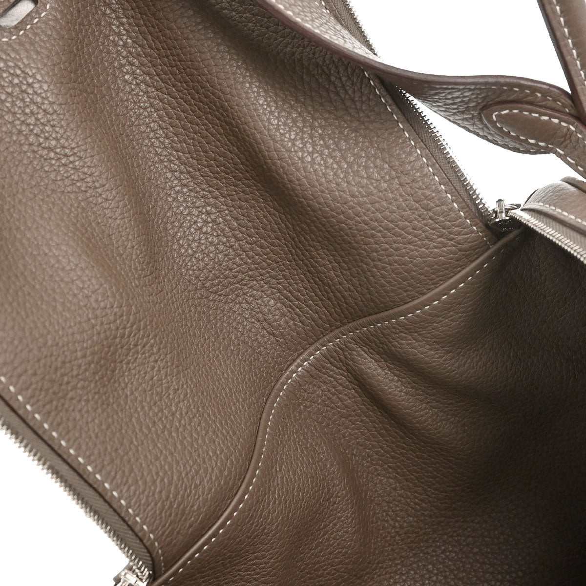 Hermes Etoupe Gray Taurillon Clemence Lindy 26 Shoulder Bag