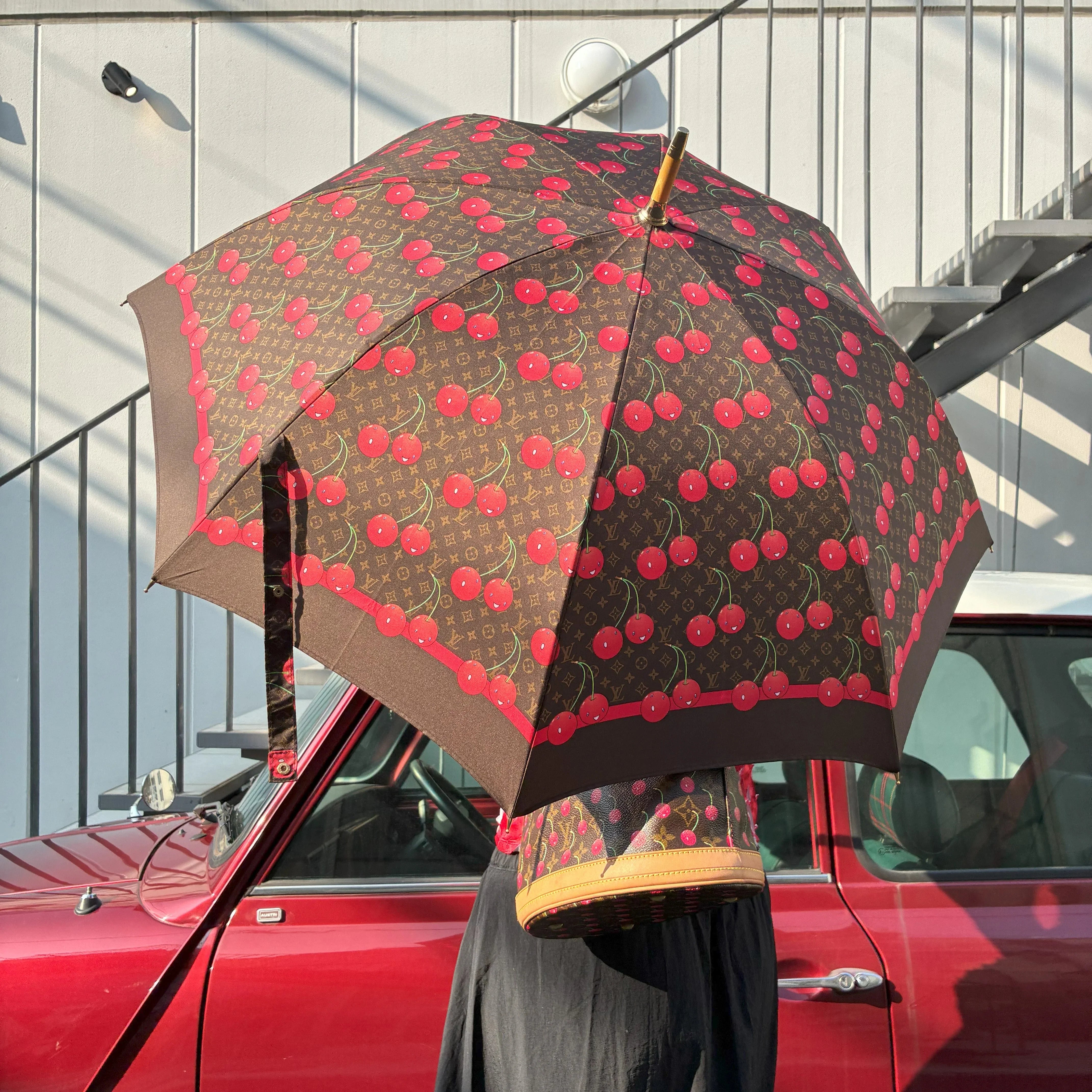 【林】　LOUIS VUITTON 赤 長傘 Louis Vuitton Monogram Cherry Parapluie Umbrella M70125