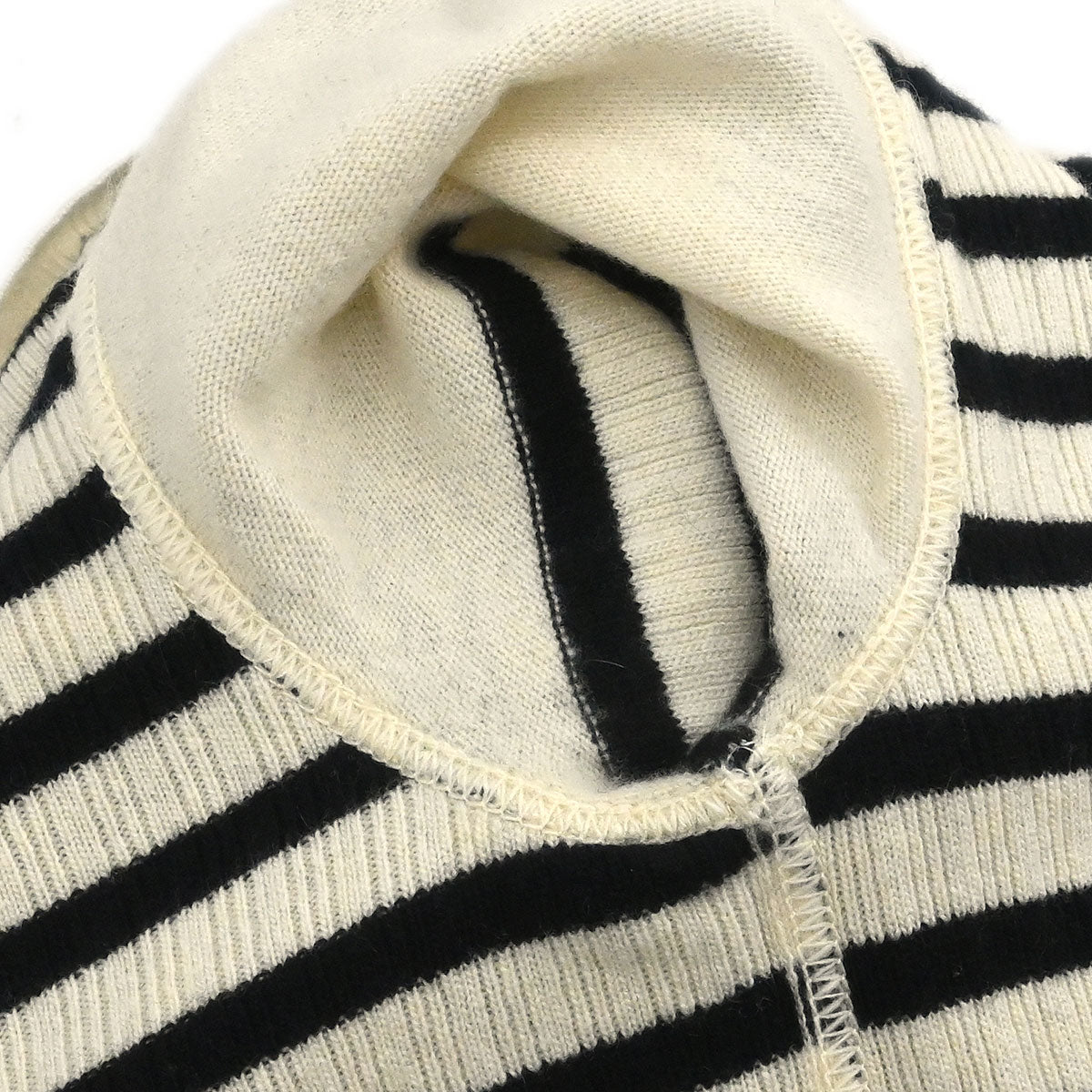 Chanel 2006 Sport Line Top Ivory #38