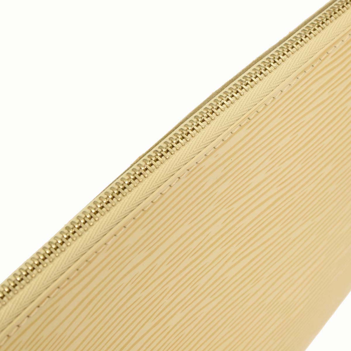 Louis Vuitton White Epi Pochette Accessoires 24 Handbag M5294A