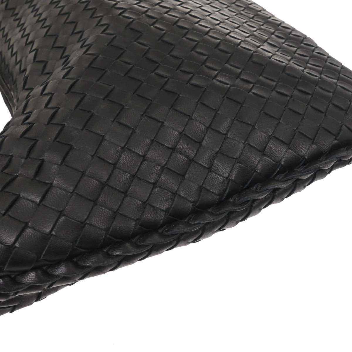 Bottega Veneta Black Lambskin Intrecciato Hobo Handbag