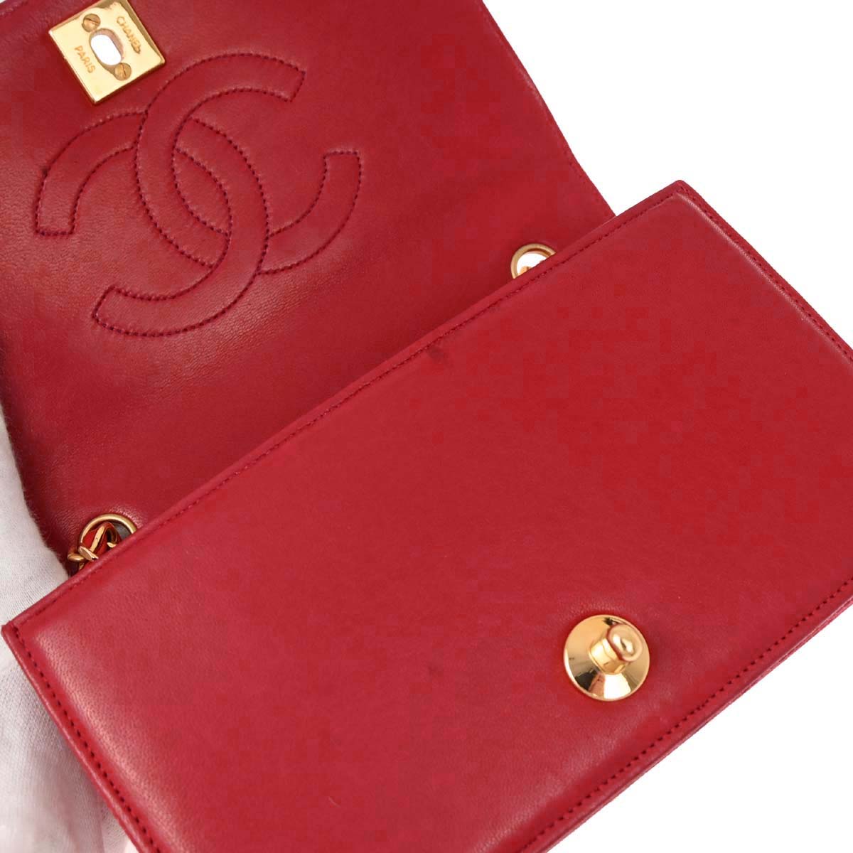 Chanel * 1989-1991 Red Lizard Turnlock Mini Full Flap Shoulder Bag