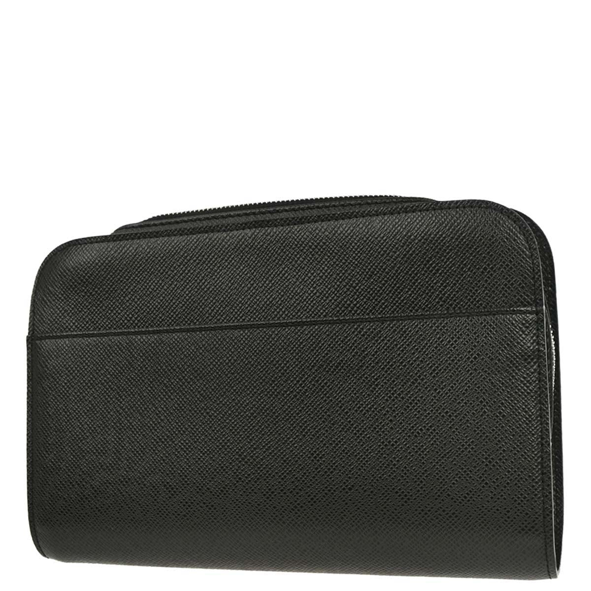 Louis Vuitton Black Taiga Baikal Clutch Bag M30182