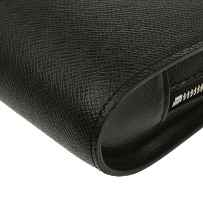 Louis Vuitton Black Taiga Baikal Clutch Bag M30182