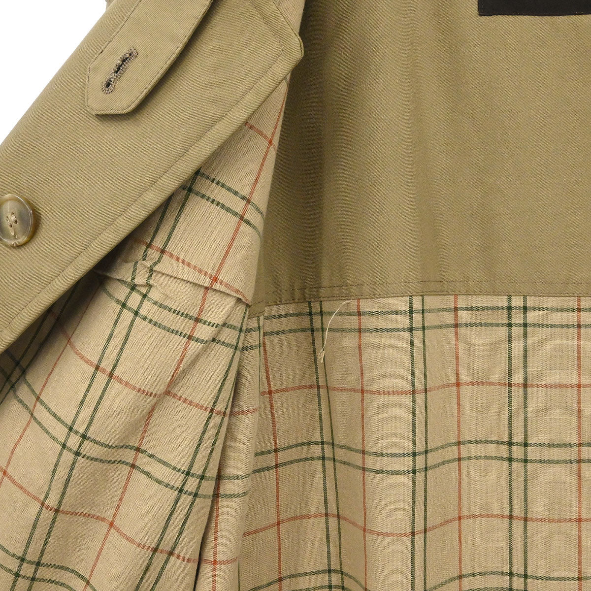 Yves Saint Laurent Trench Coat Beige