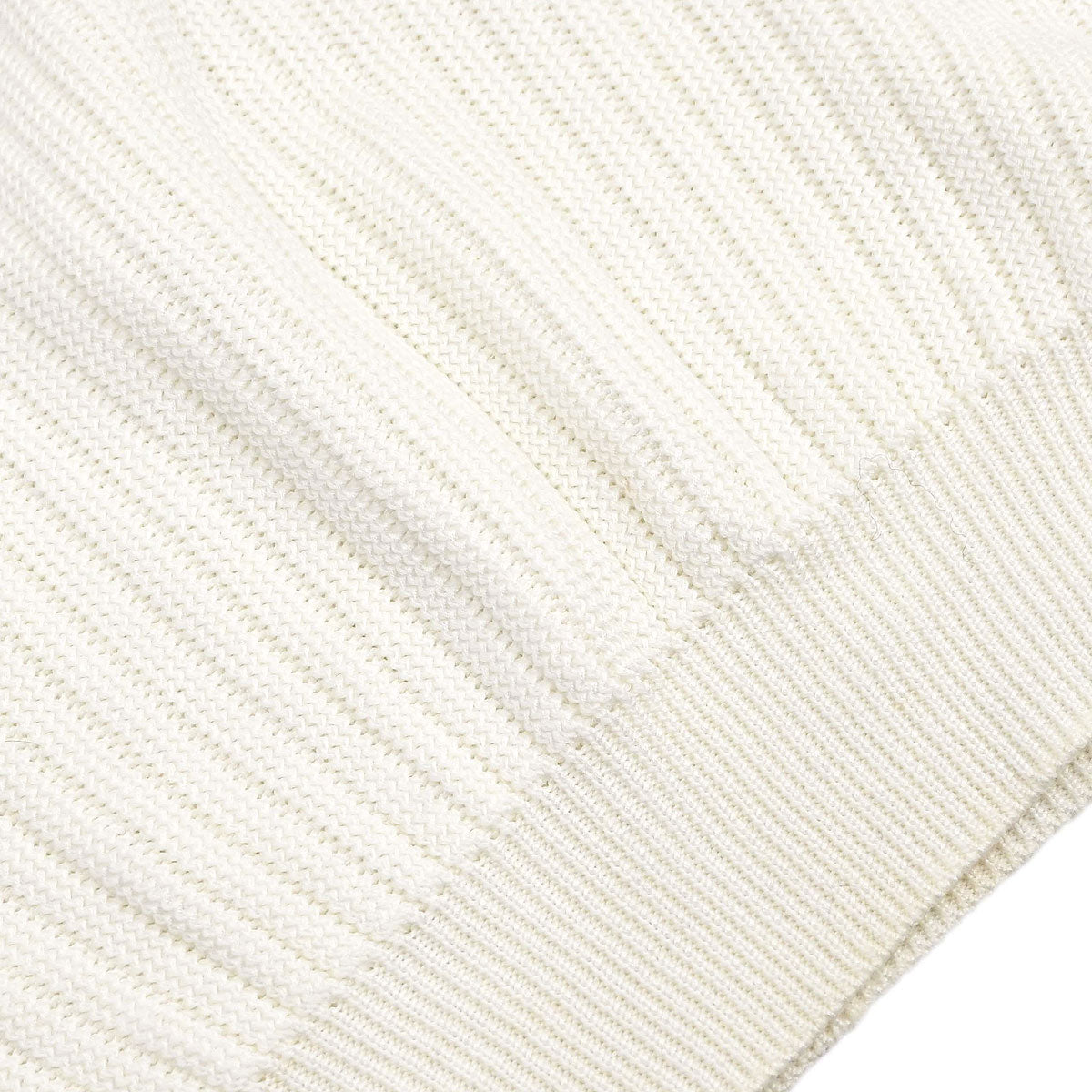 Chanel 1996 Sleeveless Top White #36