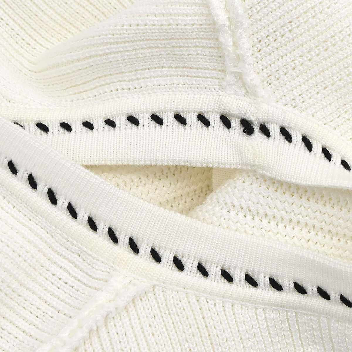 Chanel 1996 Sleeveless Top White #36