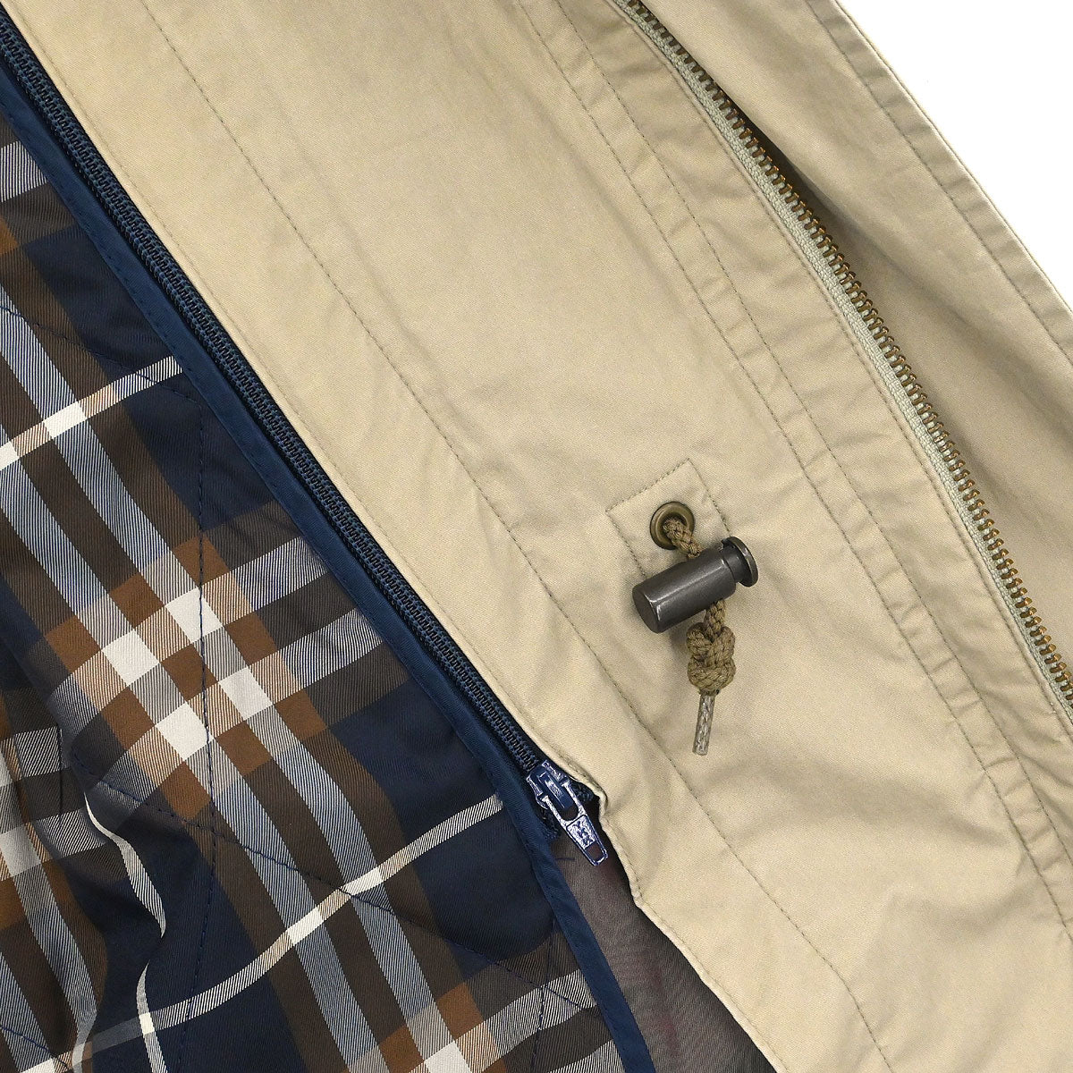 Burberrys Coat Beige #M