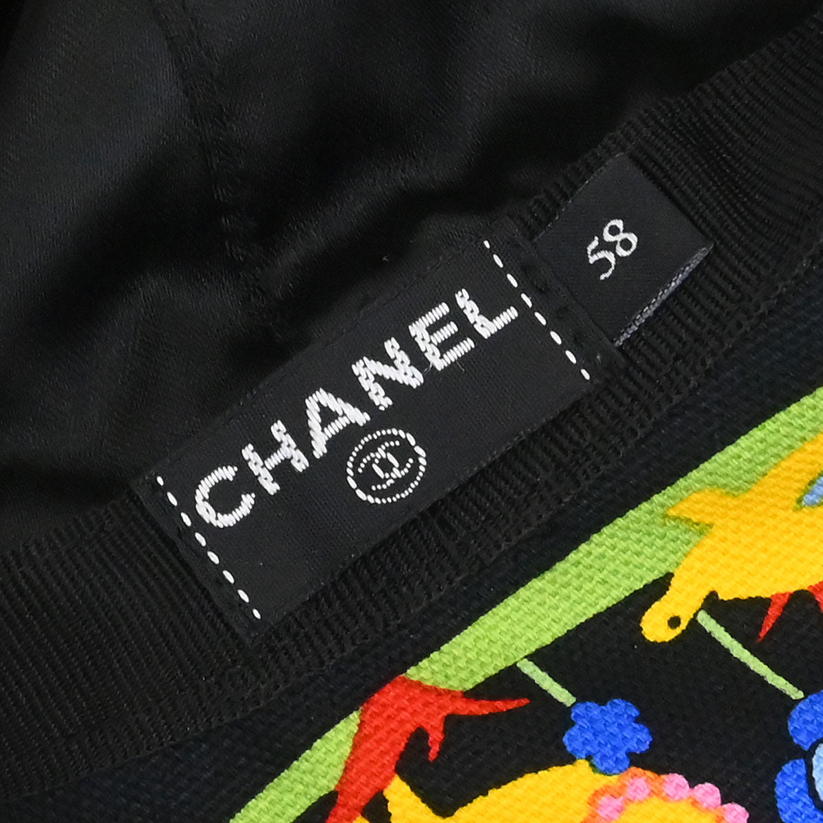 Chanel Black Hat #58 Small Good
