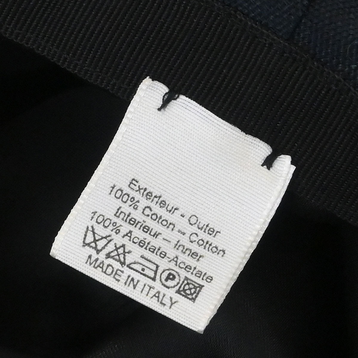 Chanel Black Hat #58 Small Good
