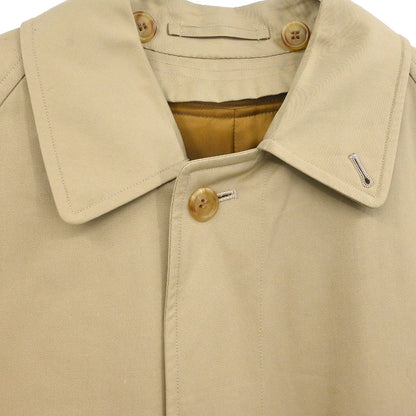 Burberrys Trench Coat Beige
