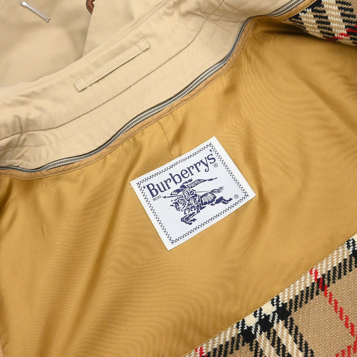 Burberrys Trench Coat Beige #34–36