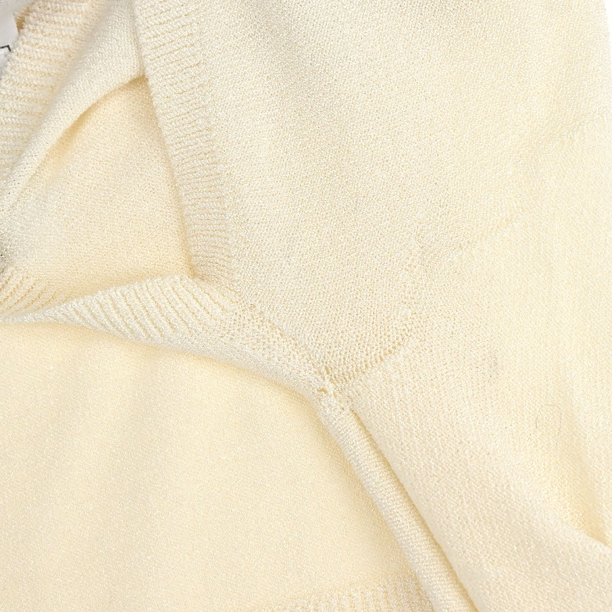 Chanel 2003 Ivory Top #38