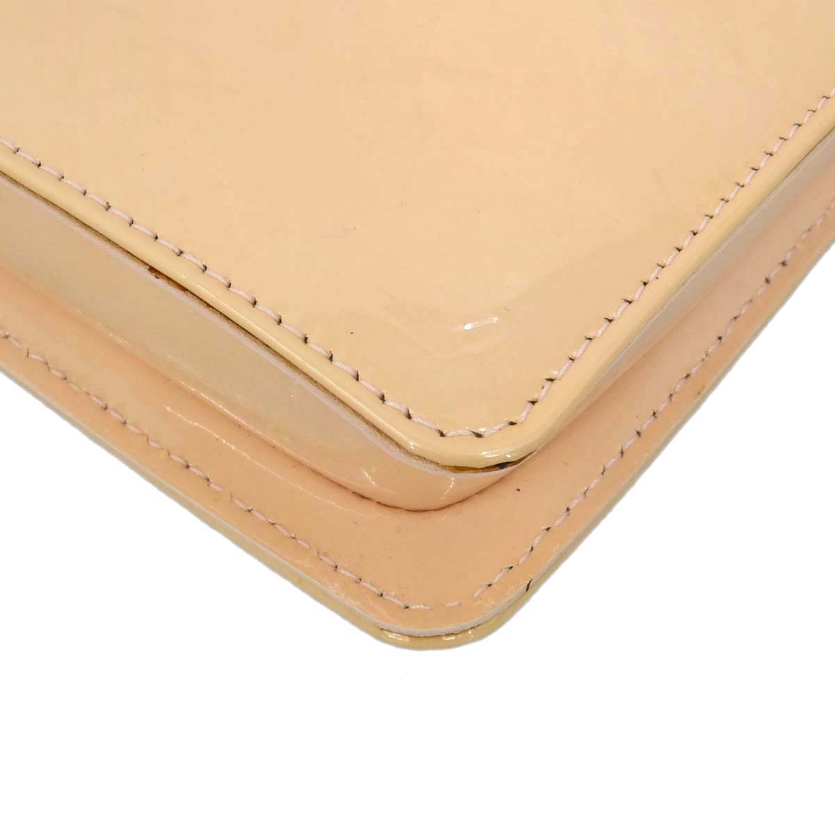 Louis Vuitton Beige Monogram Vernis Lexington Handbag M91343