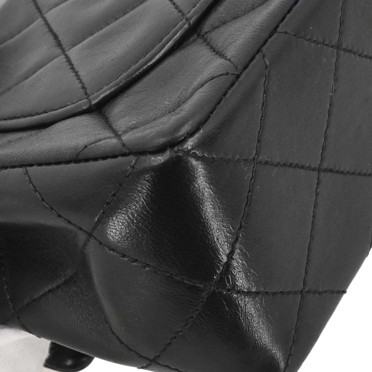 Chanel 1994-1996 Black Lambskin Mini Classic Square Flap Shoulder Bag 17