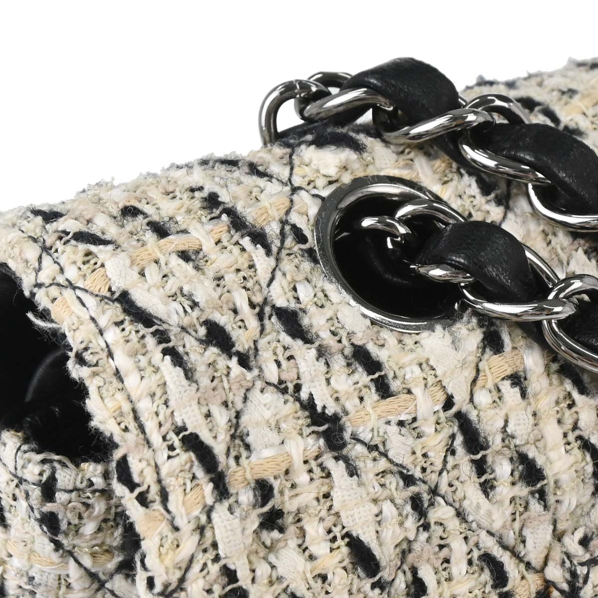 Chanel 2005-2006 Gray Tweed Medium Classic Double Flap Shoulder Bag